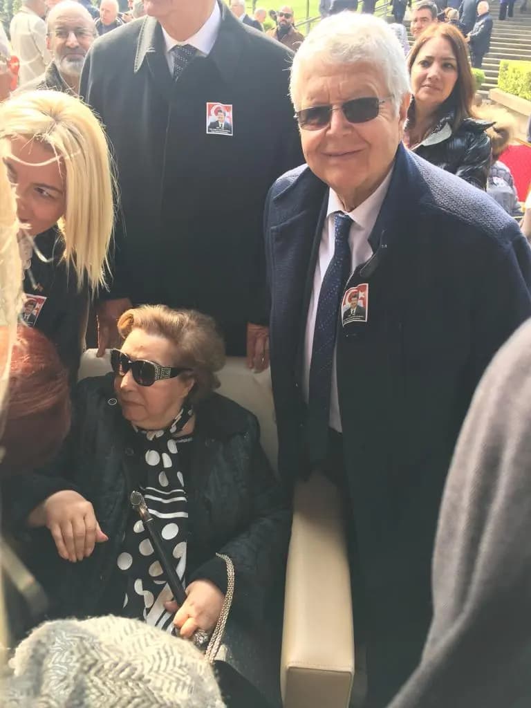 TEK PARTİ medya arşivinden bir kare